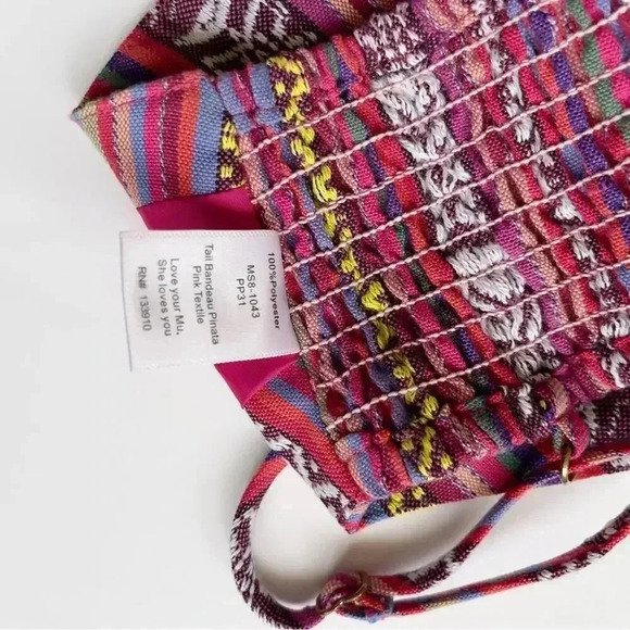 Show Me Your Mumu Tai Bandeau Crop Top Size Small Piñata Pink Textile Festival - Picture 10 of 10